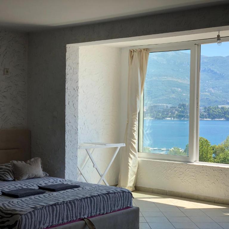 Veselinka Apartments & Rooms - Apartment with Sea View - 17