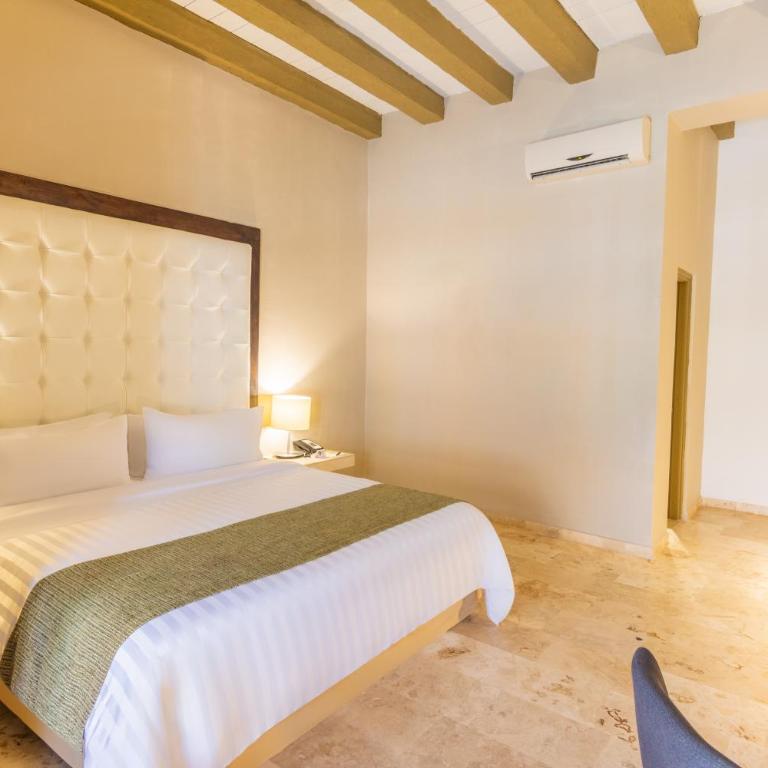 GHL Collection Armería Real Hotel - King Room - 1