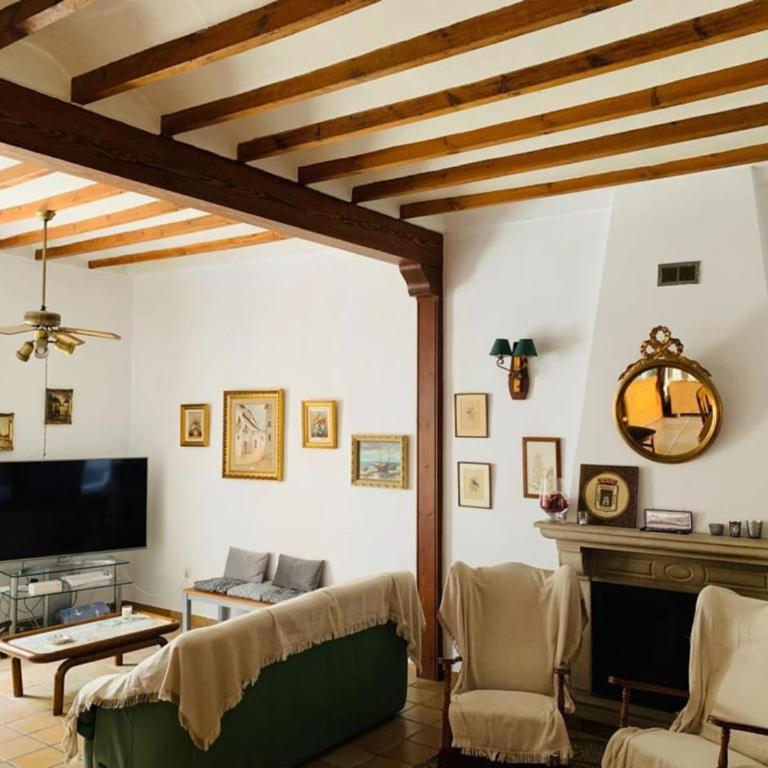 CA CORRALES: como en la playa, pero en el pueblo - Casa de 5 dormitorios - 1