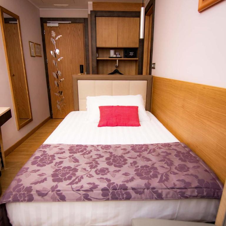 Hotel Giolli Nazionale - Camera Piccola con Letto a Una Piazza e Mezza - 2