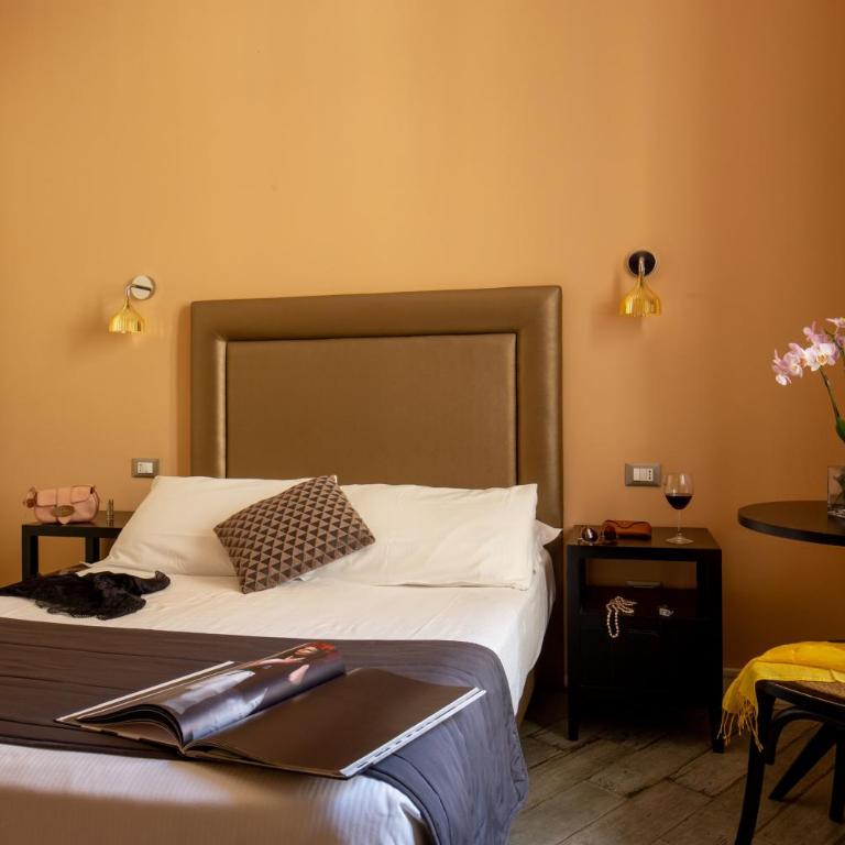 My Trevi Charming & Luxury Rooms - Camera Matrimoniale Classic - 2