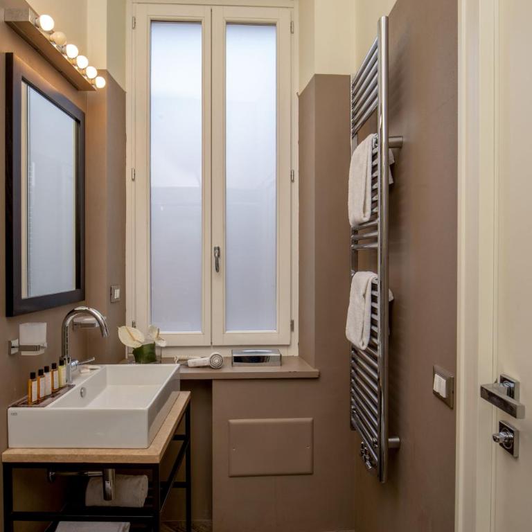 My Trevi Charming & Luxury Rooms - Camera Matrimoniale Superior - 9