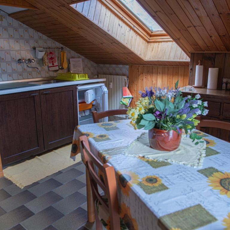 Mansardato In Lurisia - Apartamento - 10