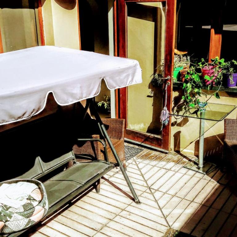 Reina Sofia, !Un lugar comodo y bello para compartir! - Habitación Doble - 2 camas - 35