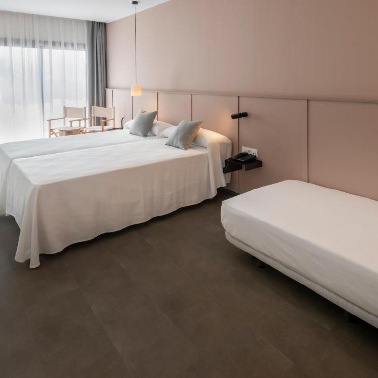 GHT Miratge - Only Adults 18 and up - Habitación Doble con cama supletoria y vistas a la ciudad - 1 o 2 camas - 5