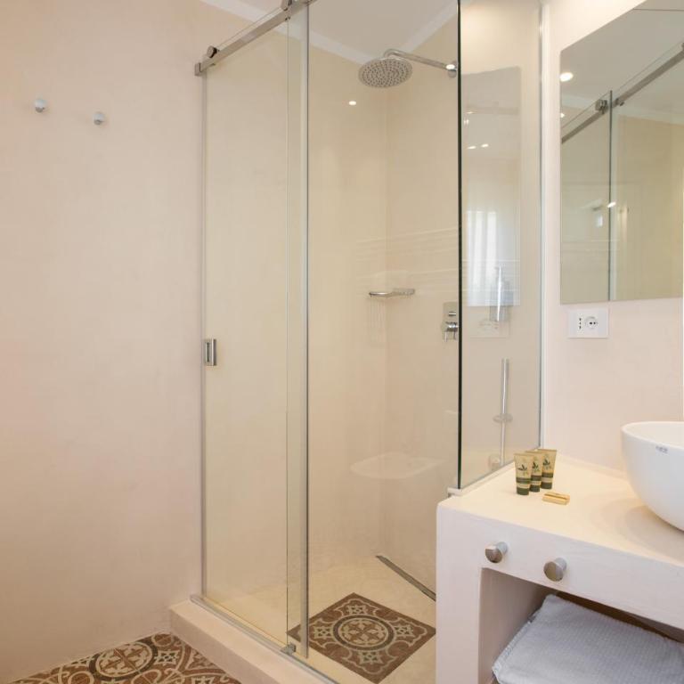 The Sunset Suite Vernazza - One-Bedroom Apartment - 20