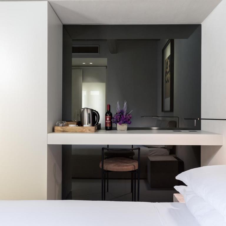 Hotel Scenario - Double Room - 18