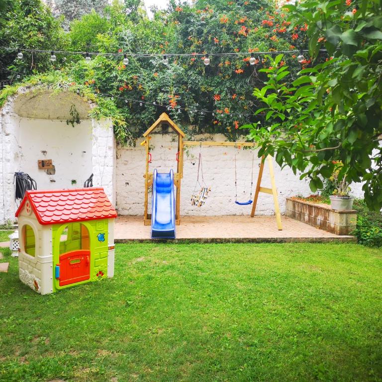 The Foria House by House In Naples - Camera Quadrupla con Vista Giardino - 3
