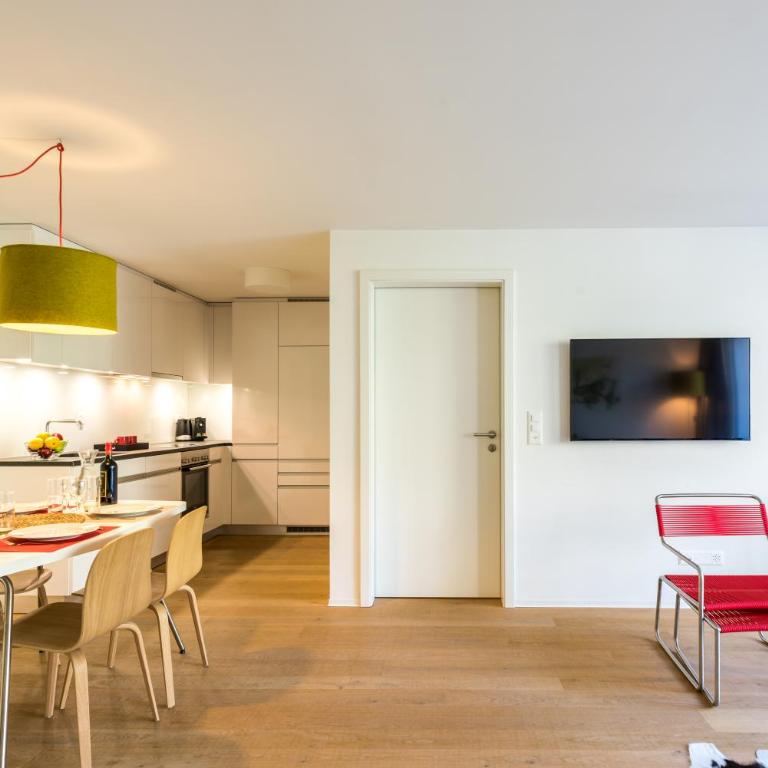 Legendär Zermatt - Ferienwohnung mit Matterhornblick und Terrasse: 66 m² - 4