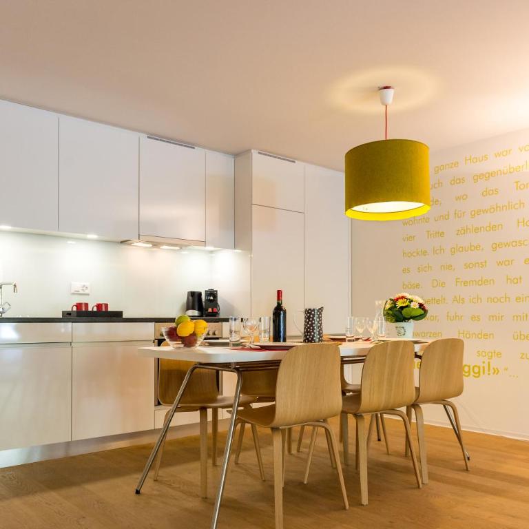 Legendär Zermatt - Ferienwohnung mit Matterhornblick und Terrasse: 89 m² - 1