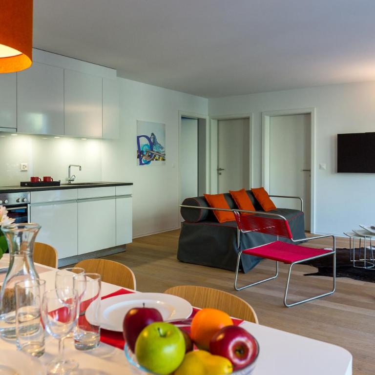 Legendär Zermatt - Ferienwohnung mit Matterhornblick und Balkon: 89 m² - 1