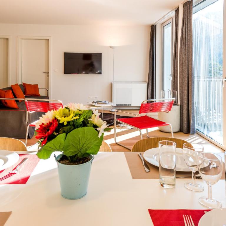 Legendär Zermatt - Ferienwohnung mit Matterhornblick und Balkon: 89 m² - 2