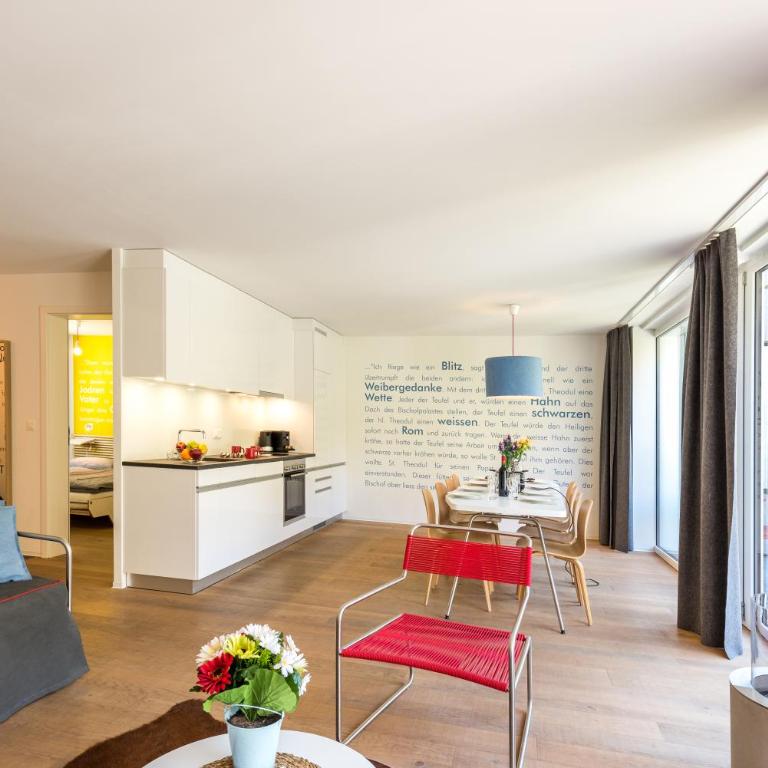 Legendär Zermatt - Ferienwohnung mit Matterhornblick und Balkon: 133 m² - 5