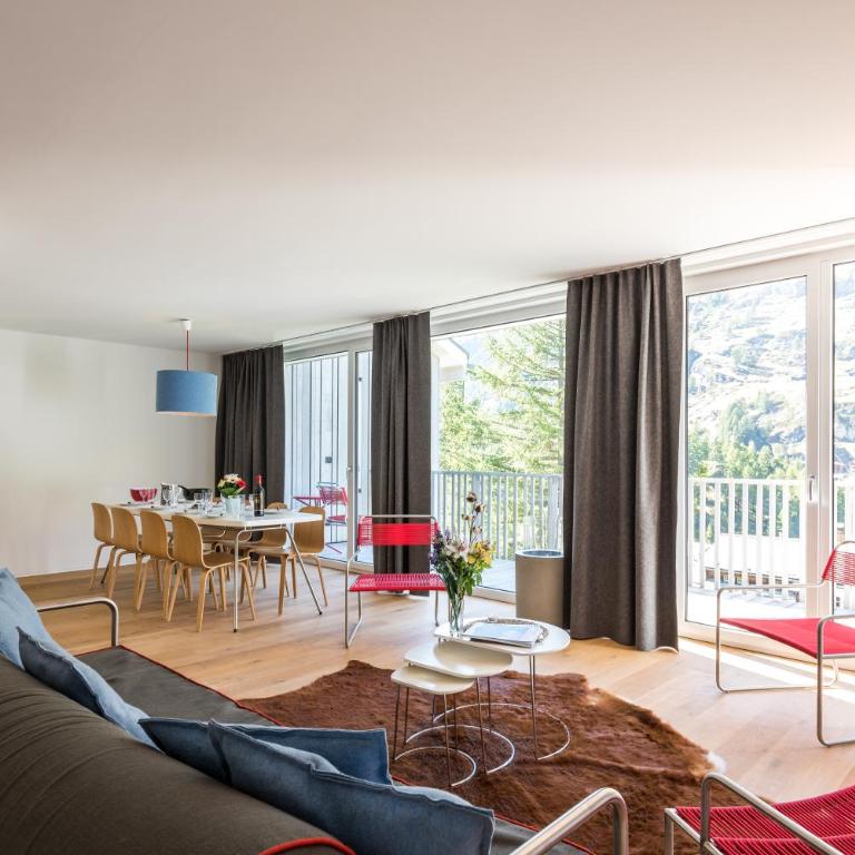 Legendär Zermatt - Ferienwohnung mit Matterhornblick und Balkon: 133 m² - 1