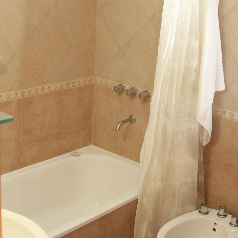 Acuarela - Three-Bedroom House - 29