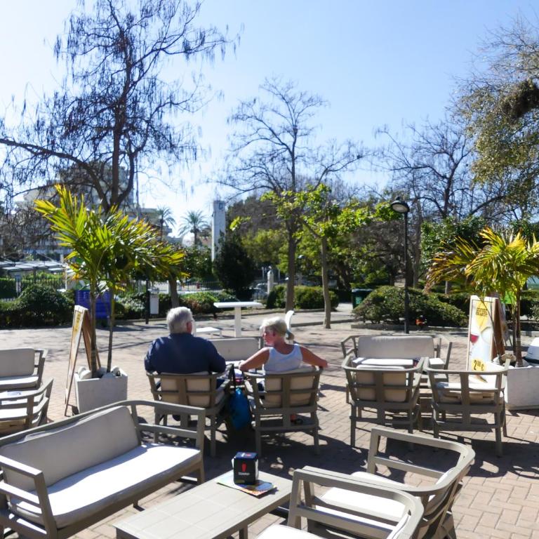 APARTAMENTO VACACIONAL A 1 MINUTO DE LA PLAYA - CARIHUELA TORREMOLINOS - Apartamento de 2 dormitorios - 59