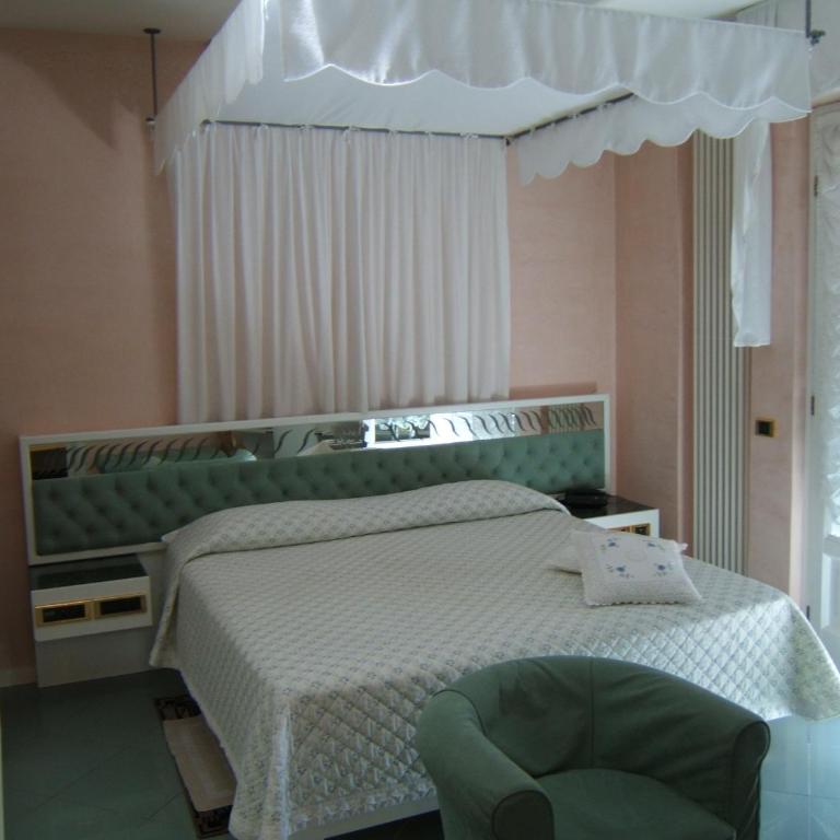 Hotel Matilde - Camera Matrimoniale Superior - 1