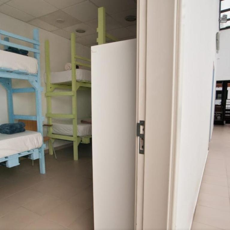 Pura Vida Las Palmas - Cama en habitación compartida mixta de 8 camas - 3