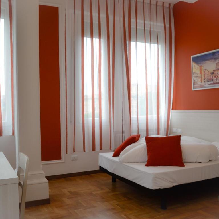 Palazzo Liberty BnB - Camera Matrimoniale Deluxe (2 Adulti + 1 Bambino) - 12