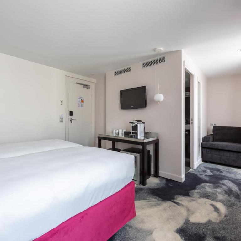 Logis Hôtel 15 Montparnasse - Habitación Triple con bañera - 4
