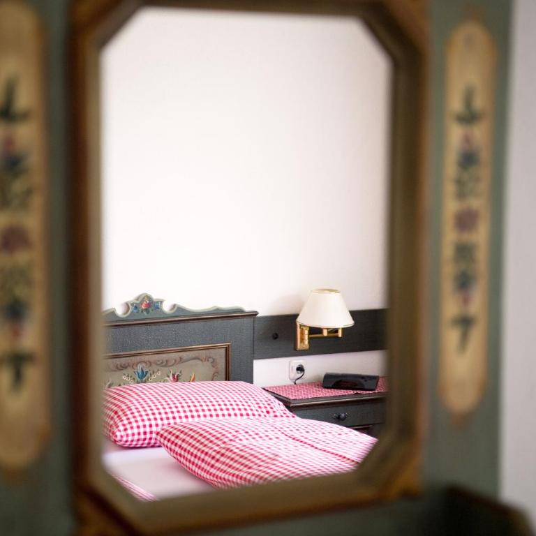 Pension Angelika - Doppelzimmer mit Balkon - 3
