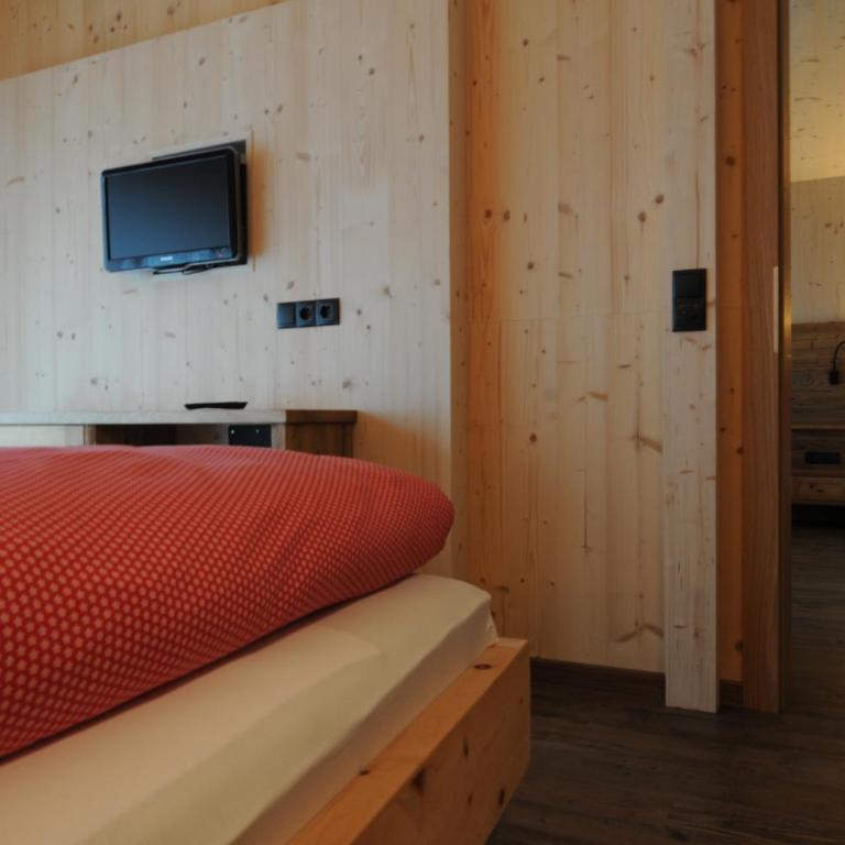 Naturhotel Haller - Deluxe Family Room- no pets allowed - 7