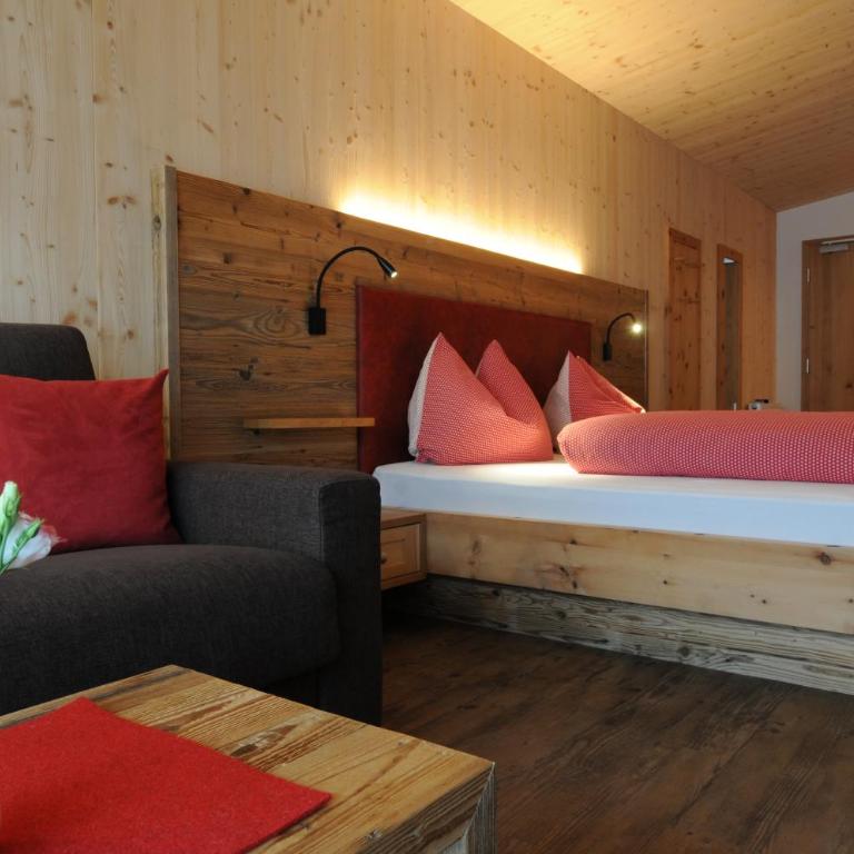Naturhotel Haller - Deluxe Family Room- no pets allowed - 1