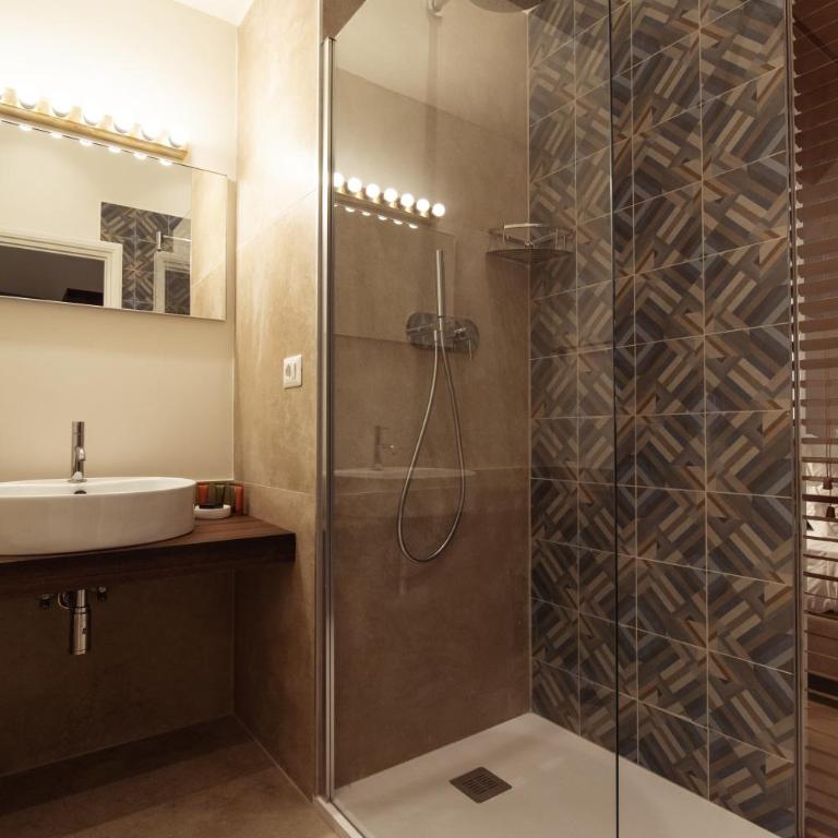 BEIGE ET BLE' GuestHouse - Camera King Deluxe - 14