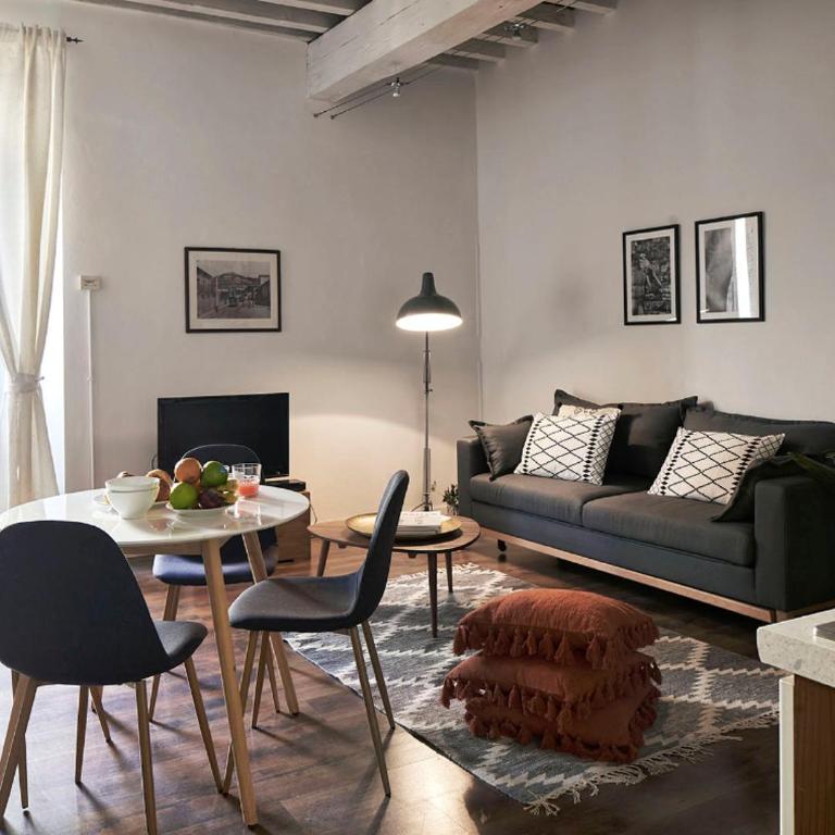 Great Apts Few Steps to The Duomo - Appartamento Standard - 4