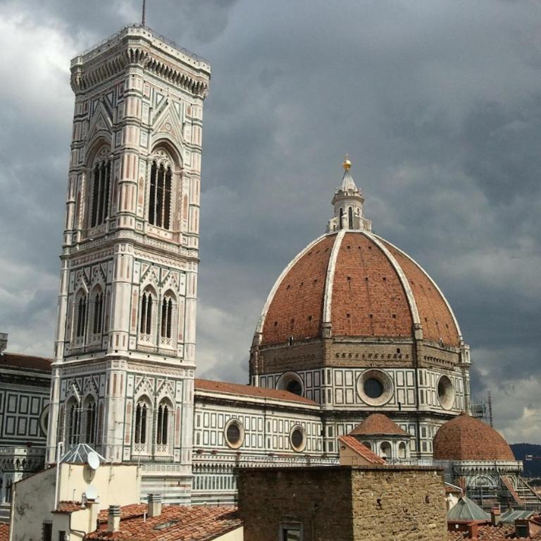 Great Apts Few Steps to The Duomo - Appartamento Standard - 3