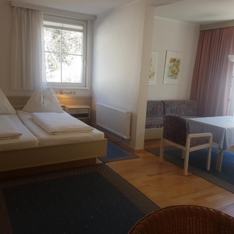 Comfort Rooms Bruckner - Vierbettzimmer - 8
