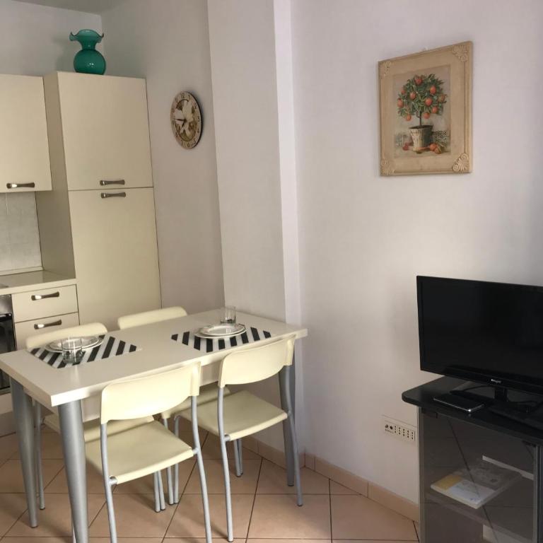 Casavacanze estate 3 - Appartamento con 1 Camera da Letto - 7