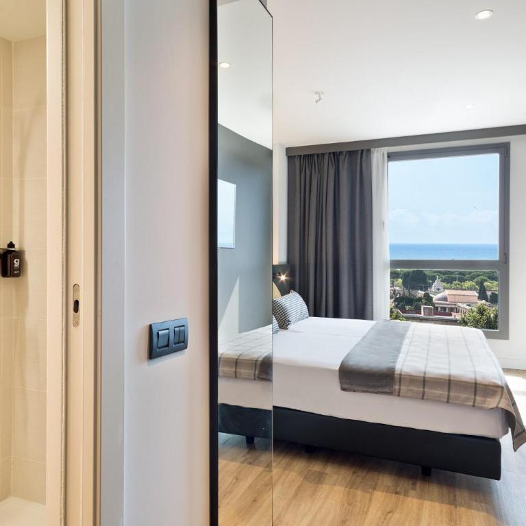 Acta Voraport - Superior Double Room with View - 1