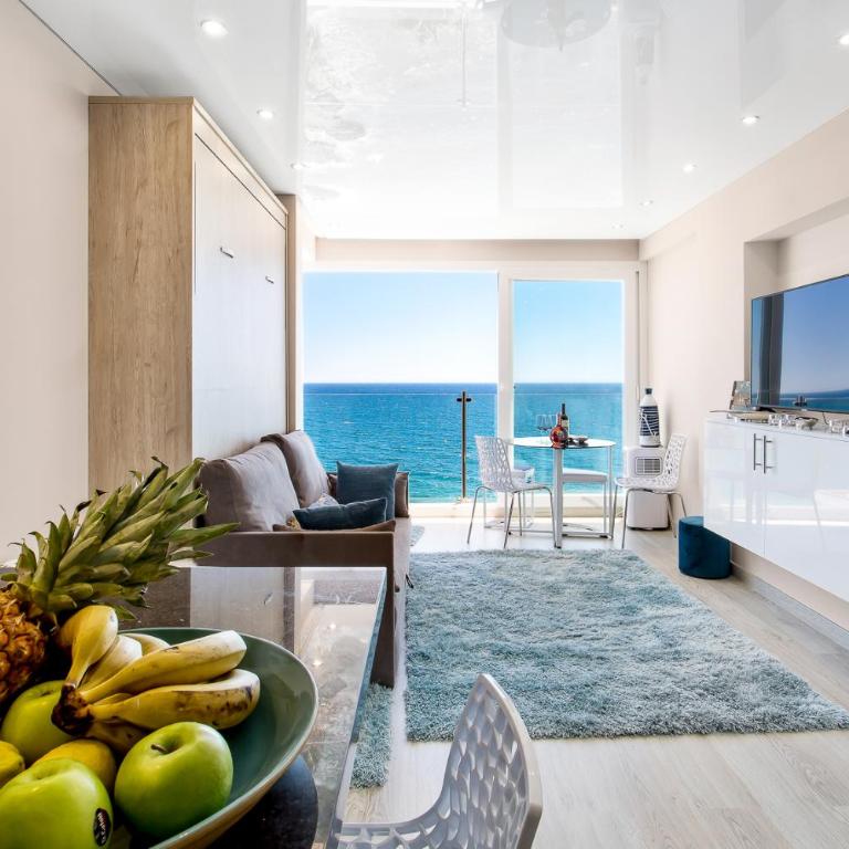 Studio Romantic Benalmadena, - Apartamento con vistas al mar - 1