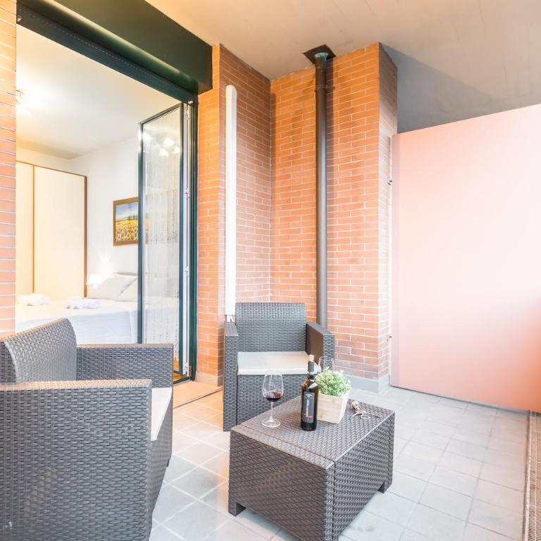 4 Star Family & Friends Apt - Self Check-in - Appartamento con Terrazza - 4