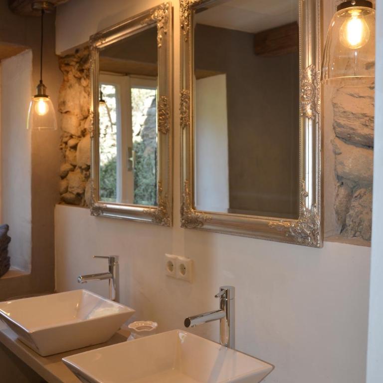 STILFSER HÜTTL Ein ganzes Ferienhaus für euch in SÜDTIROL in Alleinlage mit Ortlerblick euer Refugium mit privatem Gartenbereich für gemeinsame Zeit auch gern mit Hund im Nationalpark Stilfserjoch Ski-und Wandergebiet SULDEN in der Nähe - Casa con 2 Camere da Letto - 12