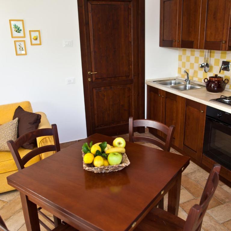 Il Vecchio Mandorlo - Appartamento Superior con 1 Camera da Letto e Patio - 8