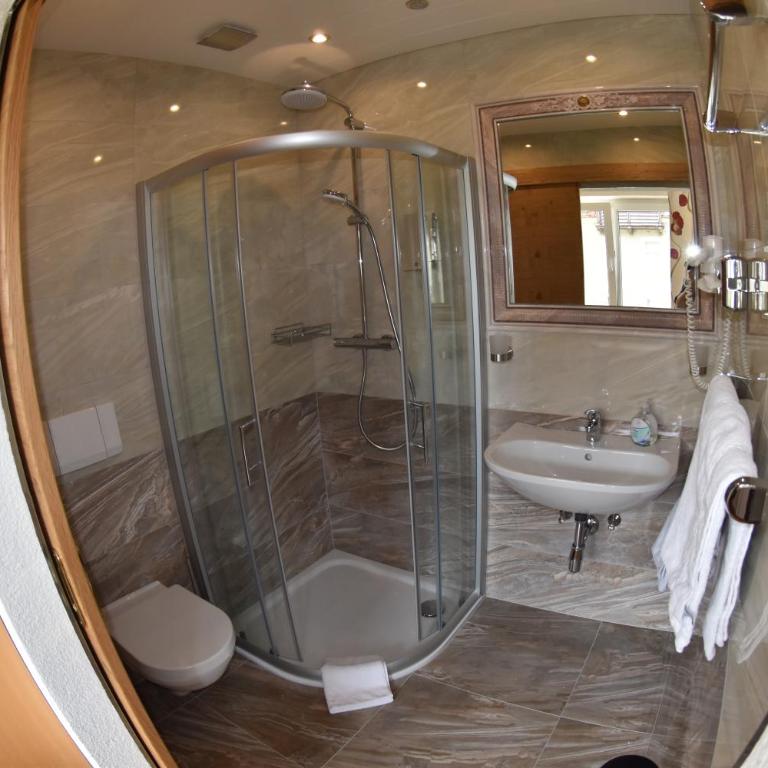 Seebär Velden - Superior Zimmer mit Queensize-Bett - 1