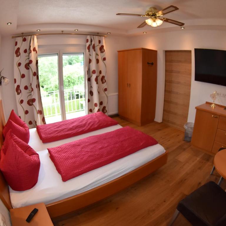 Seebär Velden - Doppelzimmer mit Balkon - 3