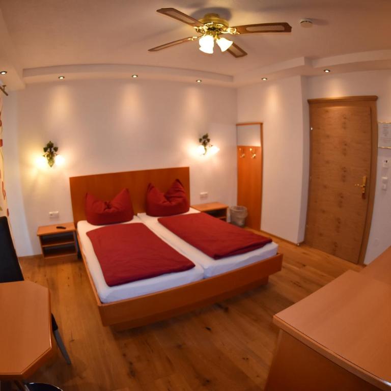 Seebär Velden - Doppelzimmer mit Balkon - 9