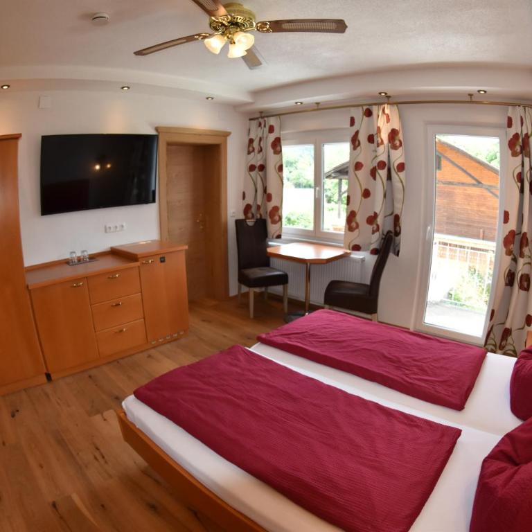 Seebär Velden - Doppelzimmer mit Balkon - 10