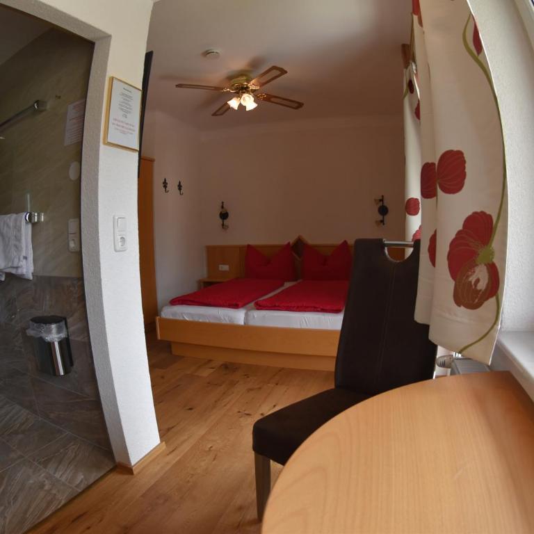 Seebär Velden - Superior Zimmer mit Queensize-Bett - 2