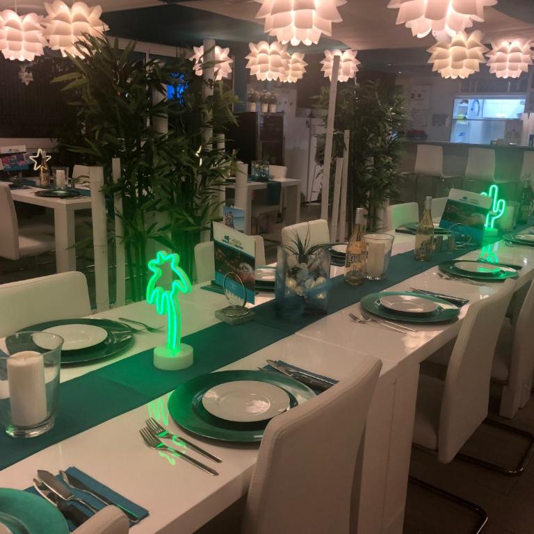Venus Star Resort - FKK Nudist Swingers - Only Couples - Bungalow Estándar - 20