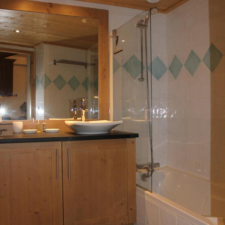 La Perle Des Alpes C2 - Apartment with Mountain View - 10