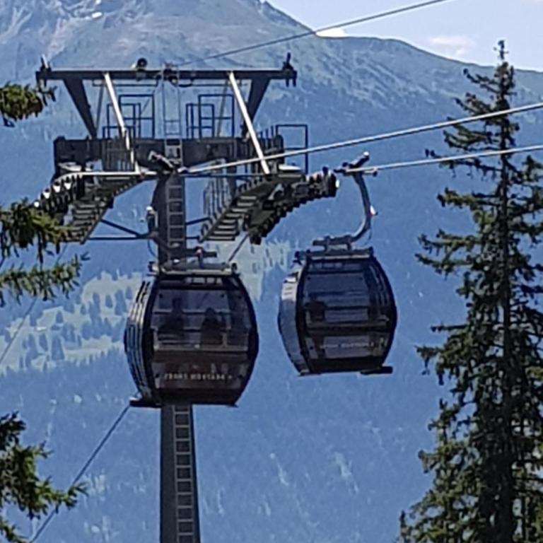 Rue de Bel-Aube Chalet Joli 10 - Chalet - 46