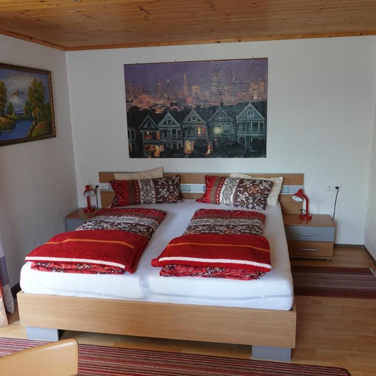 Ferienwohnung Grießer - Apartment mit 3 Schlafzimmern - Nebengebäude - 1. Etage - 4