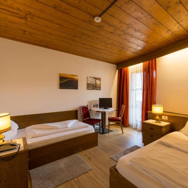 Hotel Weisses Lamm - Camera Standard Doppia con Letti Singoli - 3