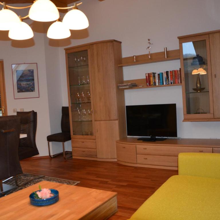 Komfort Ferienwohnung Marina - Apartment mit 2 Schlafzimmern - 2