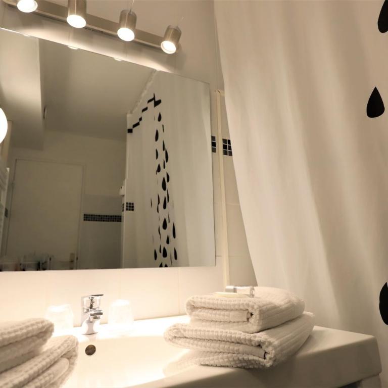 Hotel Des Tuileries - Chambre Double avec Balcon - 2
