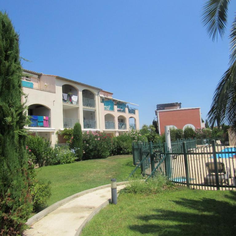 Résidence les Grimaudières - Two-Bedroom Apartment - 42